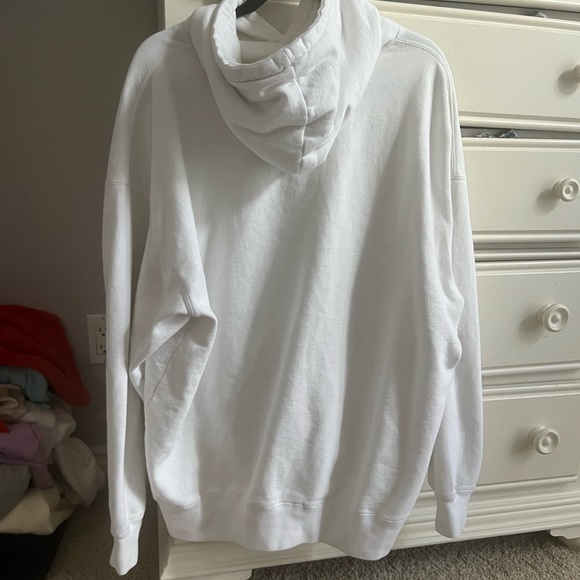 Brandy Melville butterfly hoodie - Picture 3 of 5